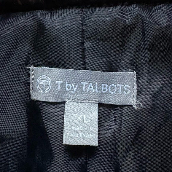 Talbots Quilted Vest NWOT - Picture 12 of 13